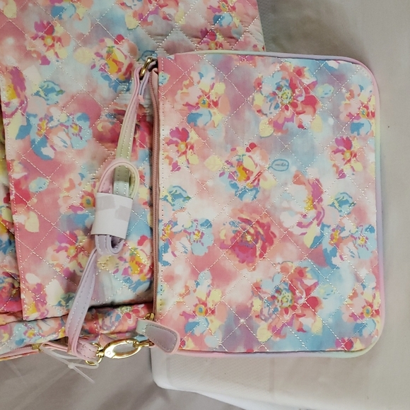 NEW Betsy Johnson Cotton Quilted Backpack With Purse main image 10